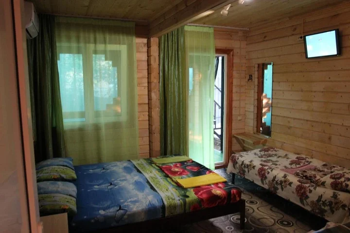 Архипо-Осиповка: Guest house Tikhiy dvorik