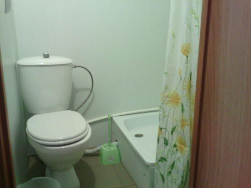 Голубицкая: Guest House Uyut