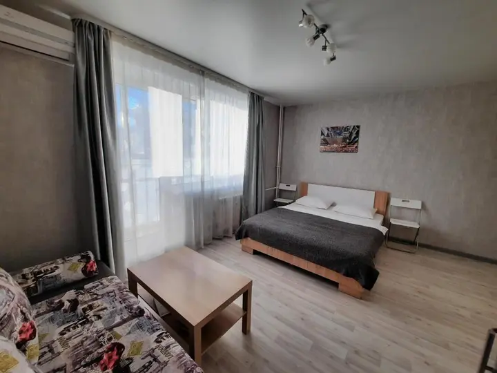 Челябинск: Apartment Pobeda 1