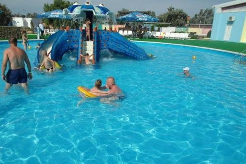 Голубицкая: Guesthouse Nadezhda