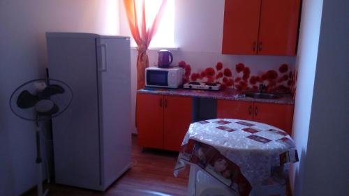 Голубицкая: Guesthouse Nadezhda