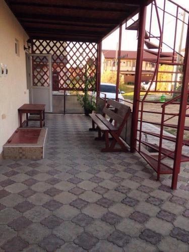 Голубицкая: Guesthouse Tatiana