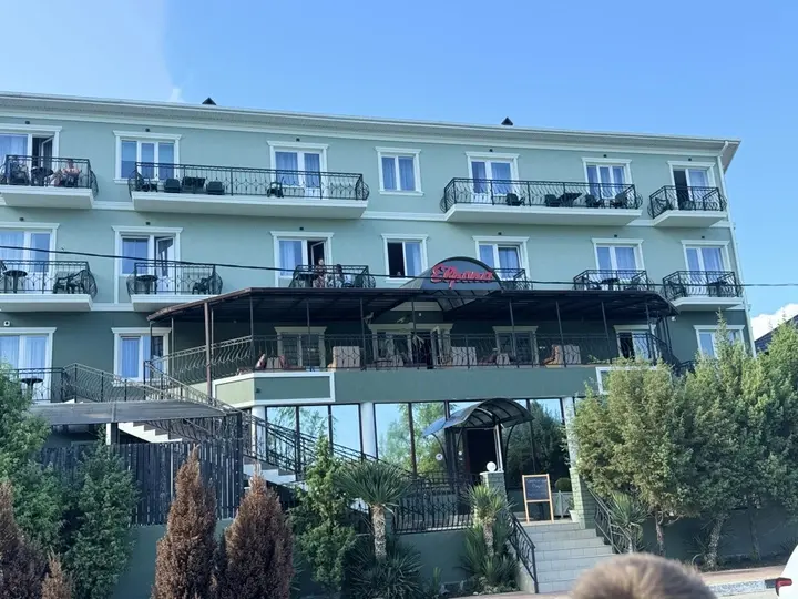 Архипо-Осиповка: Гостевой Дом Европа