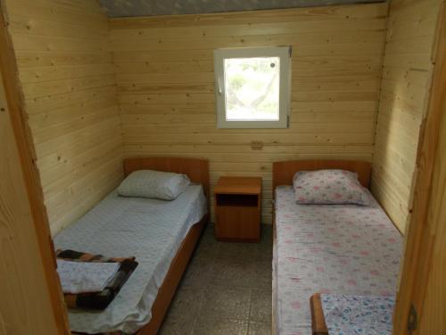 carousel image 5