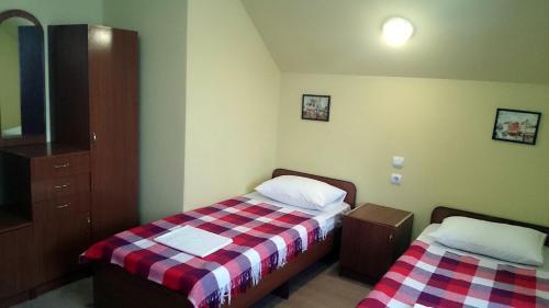 Должанская: Hotel Azovskaya Rusalochka