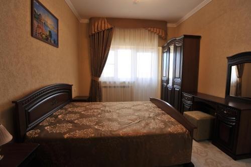 Голубицкая: Hotel complex Valencia