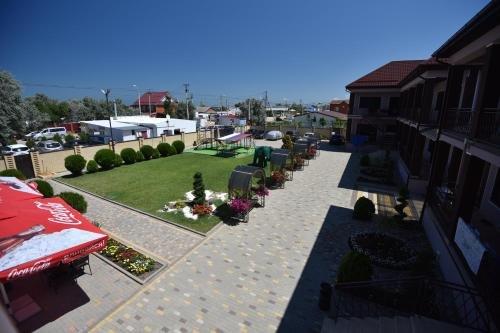 Голубицкая: Hotel complex Valencia
