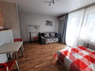Челябинск: Apartment Pobeda 2