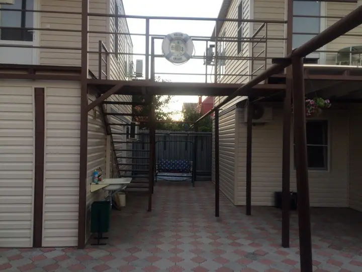 Ейск: Inn Elena