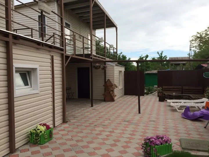 Ейск: Inn Elena