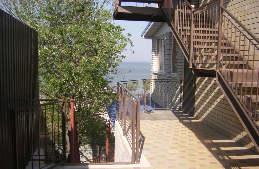 Ейск: Karmen Guest House