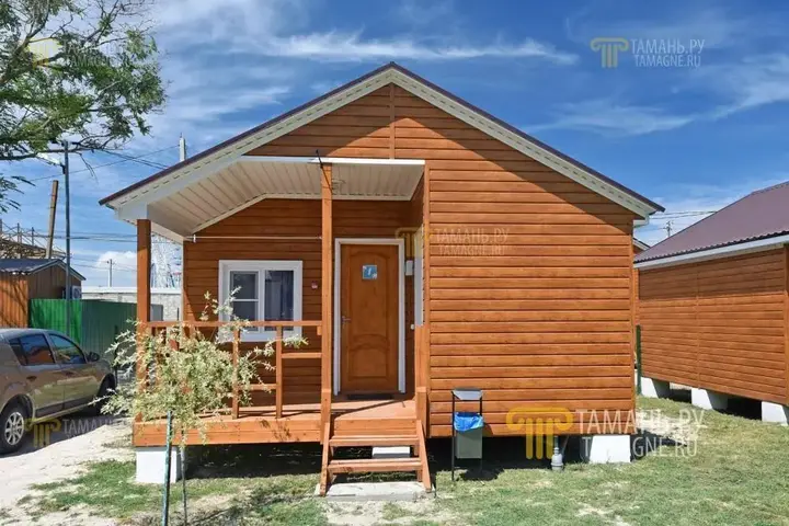 Голубицкая: Oazis Campsite