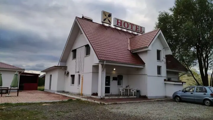 Ю-2 Motel (Мотель) — фото 1