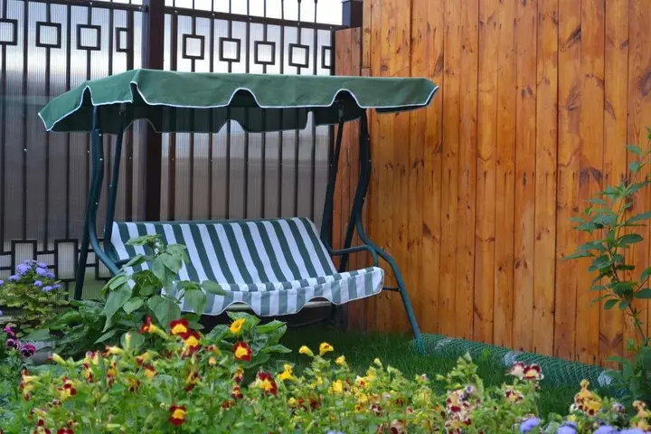 Meblirovannye nomera v Bajkal'skoj zhemchuzhinke — фото 1