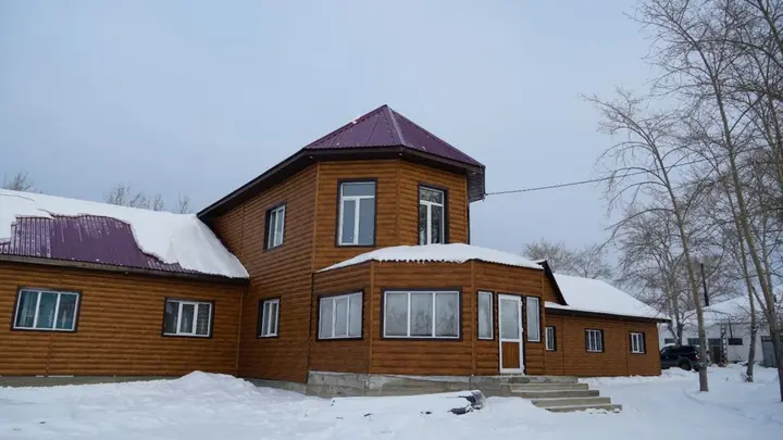 Усть-Баргузин: Гостевой дом Баргузинский прибой