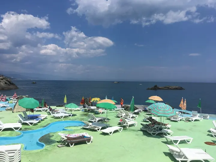 Утёс: Гостевой дом Чайка