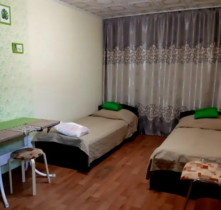 Айхал: Astoria on str. Kadzova, bld. 1