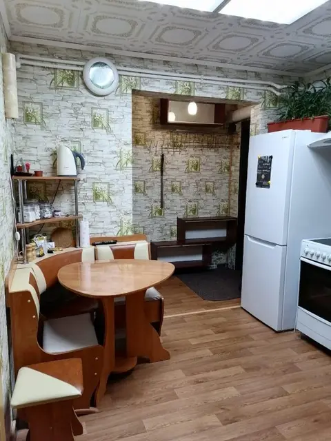 Айхал: Astoria on str. Kadzova, bld. 1