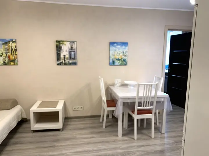 Мирный: Апартаменты Mirnydom на Советской 12