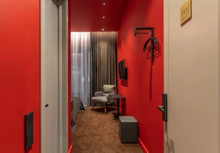 Владивосток: Апартаменты Red room в NikolaevBuilding