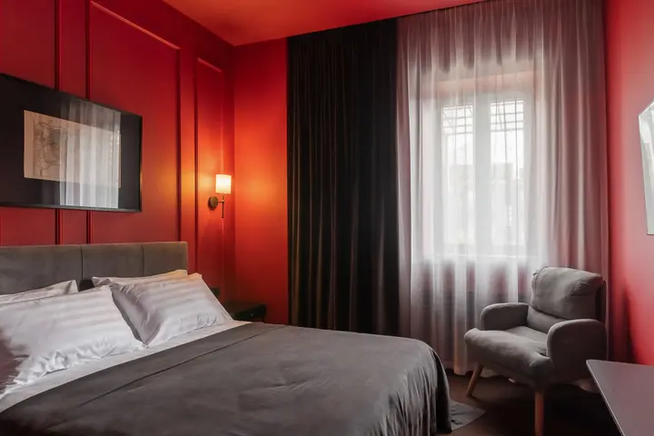 Владивосток: Апартаменты Red room в NikolaevBuilding