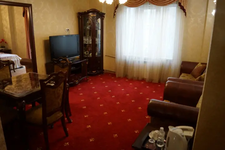Владивосток: Отель Ренессанс