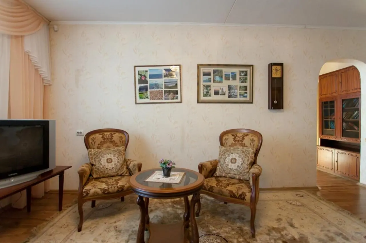 Челябинск: Apartment Privokzalnye
