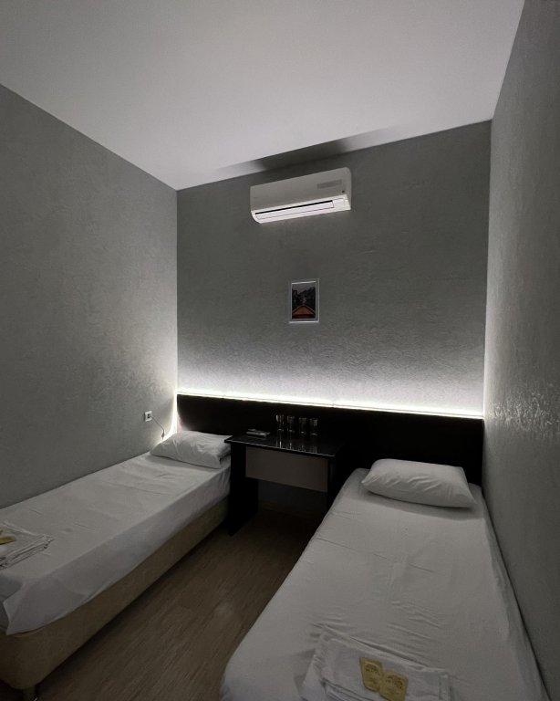 Сириус: Avrora Hotel