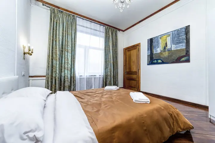 Москва: Апартаменты uTrip Antique Red
