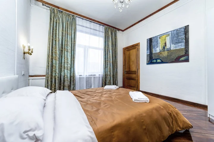 Москва: Апартаменты uTrip Antique Red