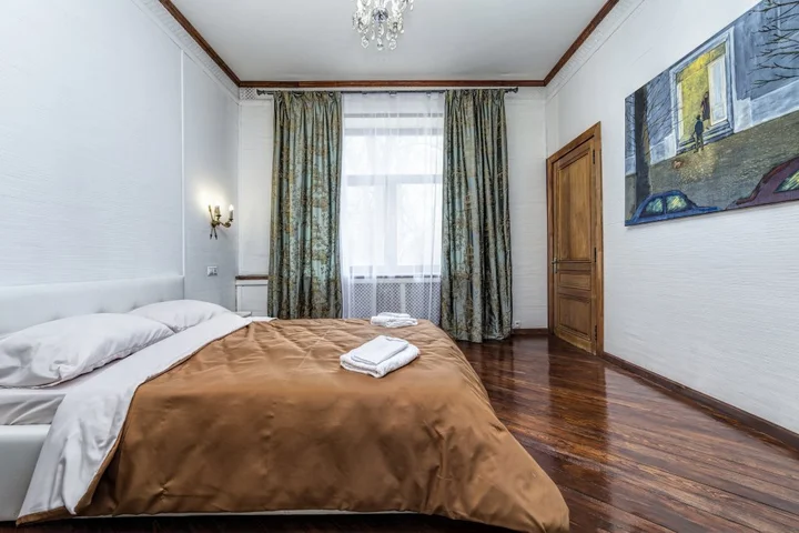 Москва: Апартаменты uTrip Antique Red