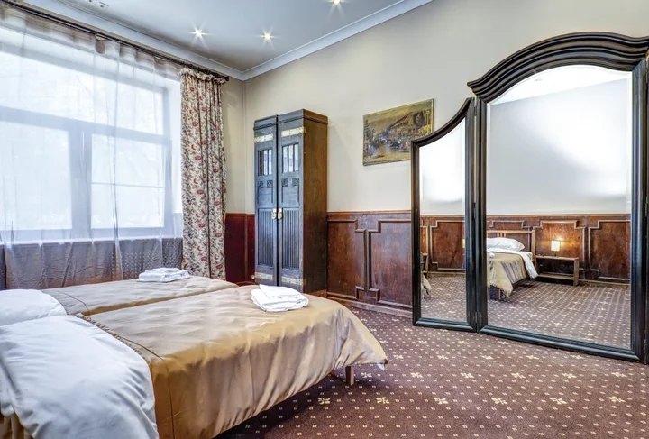 Москва: Апартаменты uTrip Antique Red