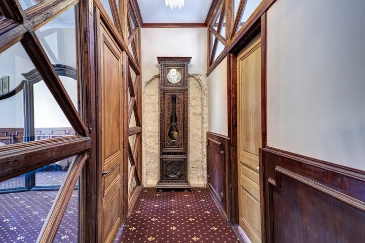 Москва: Апартаменты uTrip Antique Red