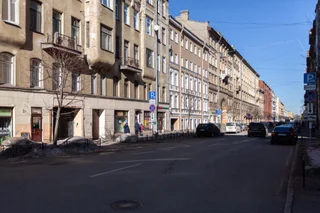 Санкт-Петербург: Тихая студия у Смольного