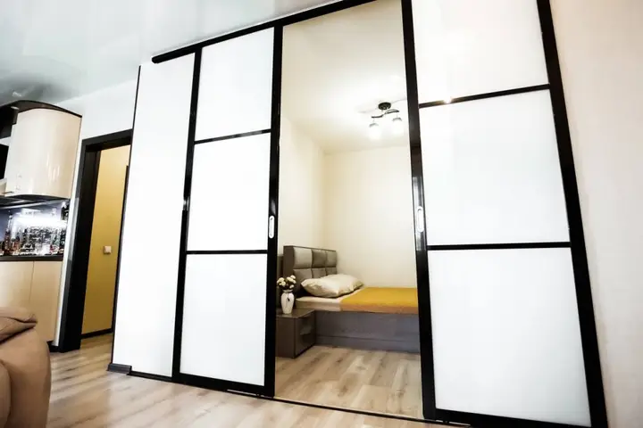 Pritomskij 7/7 Dvuhkomnatnye apartamenty biznes-klassa s vidom na Tom' — фото 1