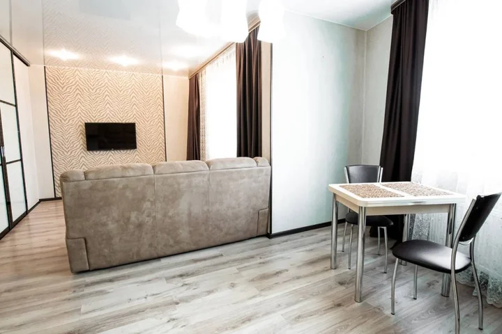 Кемерово: Pritomskij 7/7 Dvuhkomnatnye apartamenty biznes-klassa s vidom na Tom'