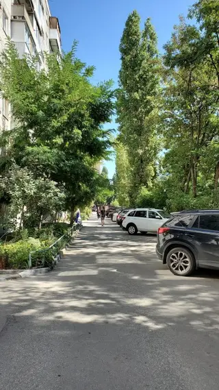 Саратов: Апартаменты на Чернышевского 14