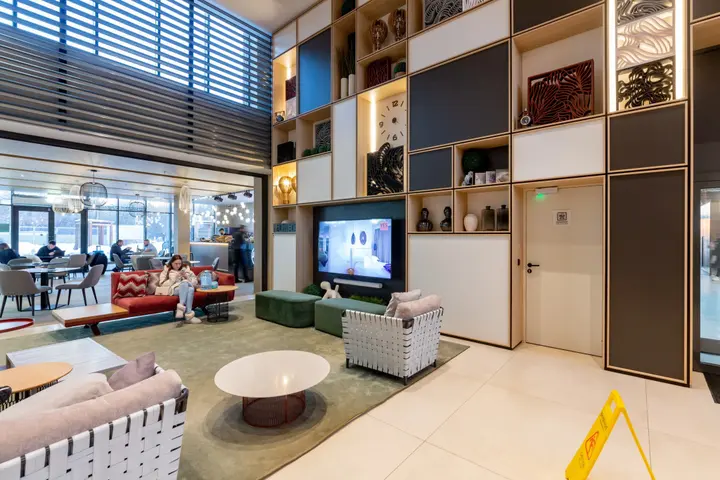 Москва: Апартаменты Smart Host 1я Леонова 18