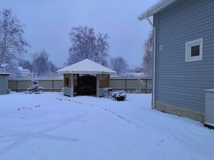Первомайское: Гостевой дом Holiday in Home Первомайское