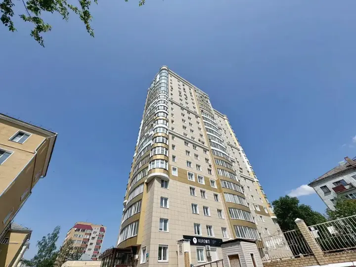 Киров: Квартира 1-к Квартира на Октябрьском Проезде 18