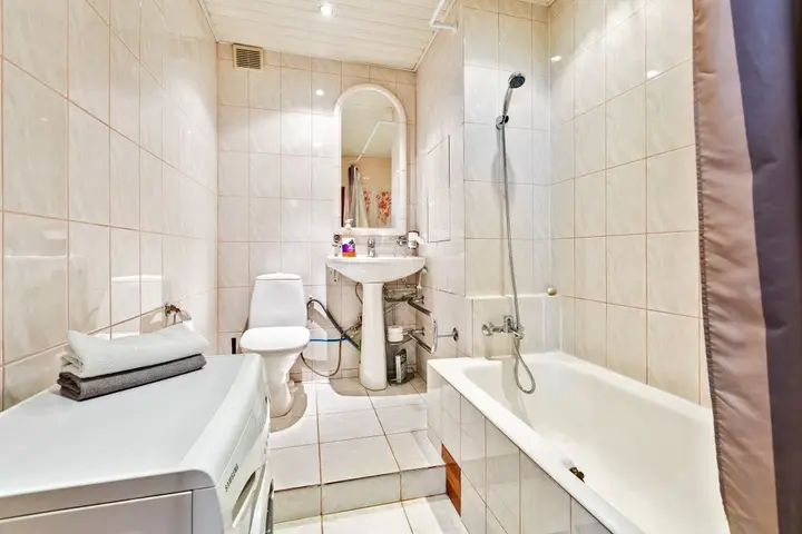 Москва: MaxRealty24 бульвар Яна Райниса, 37к1
