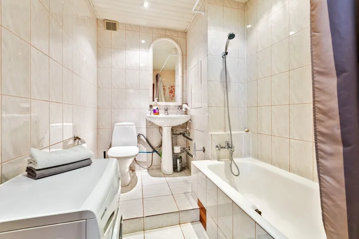 Москва: MaxRealty24 бульвар Яна Райниса, 37к1