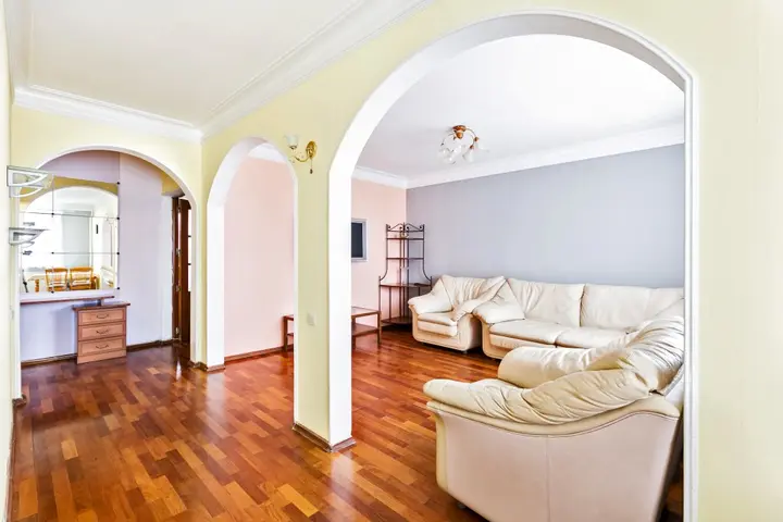Москва: MaxRealty24 бульвар Яна Райниса, 37к1