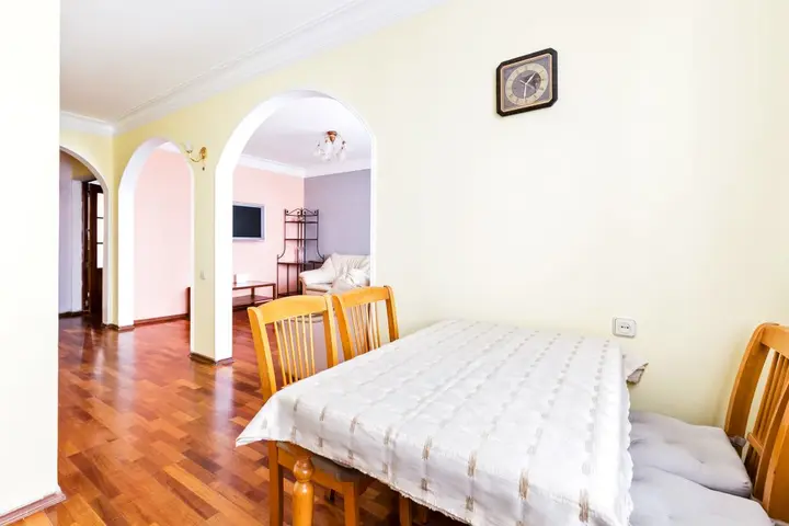 Москва: MaxRealty24 бульвар Яна Райниса, 37к1