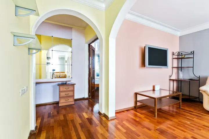Москва: MaxRealty24 бульвар Яна Райниса, 37к1