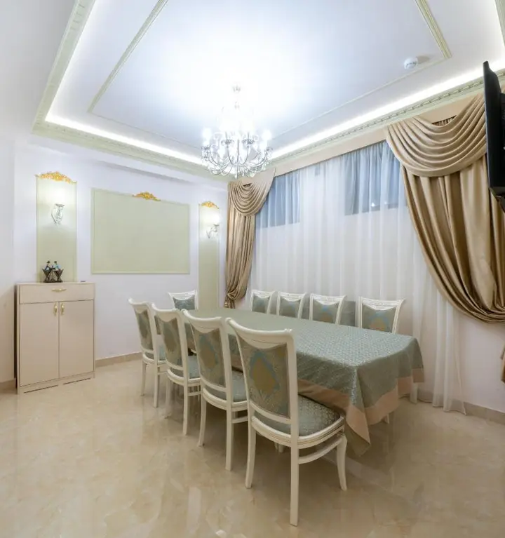 Махачкала: Aleon Hotel