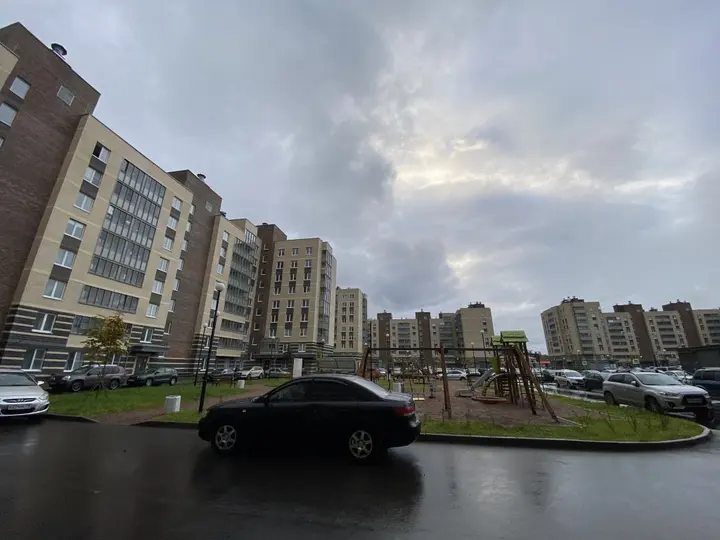 Песочный: Студия Оранжевая в поселке Песочном