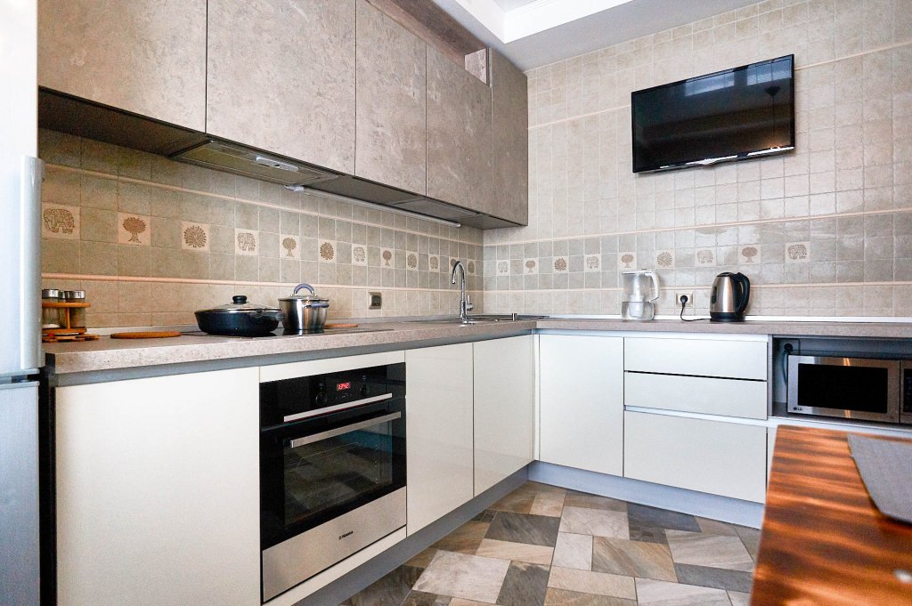 Омск: Апартаменты Loft Delux on Maslenikova 78