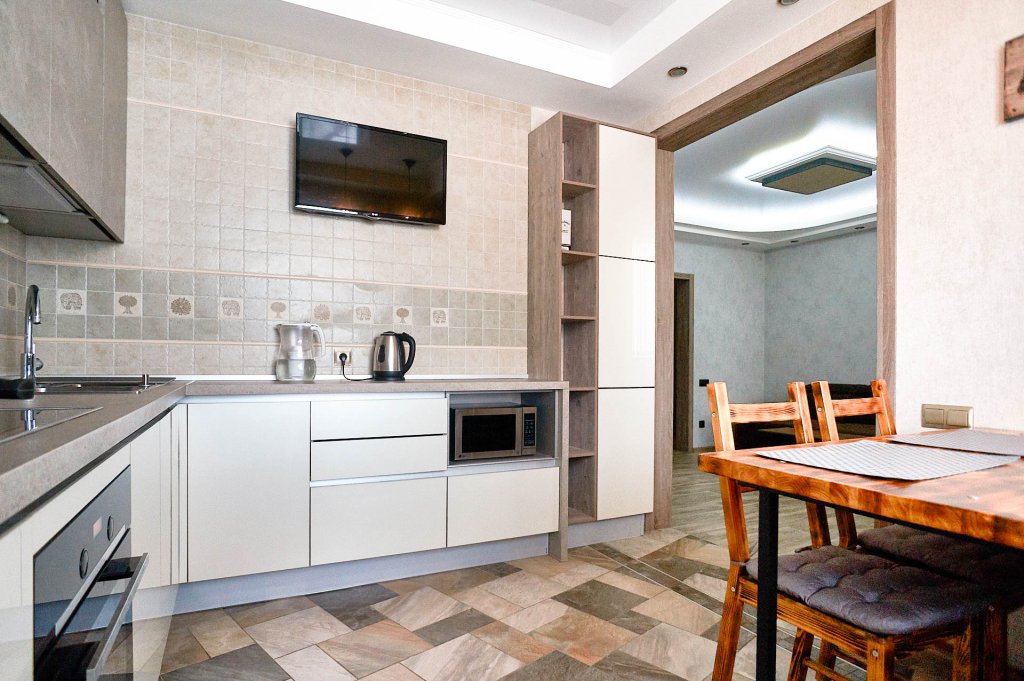 Омск: Апартаменты Loft Delux on Maslenikova 78