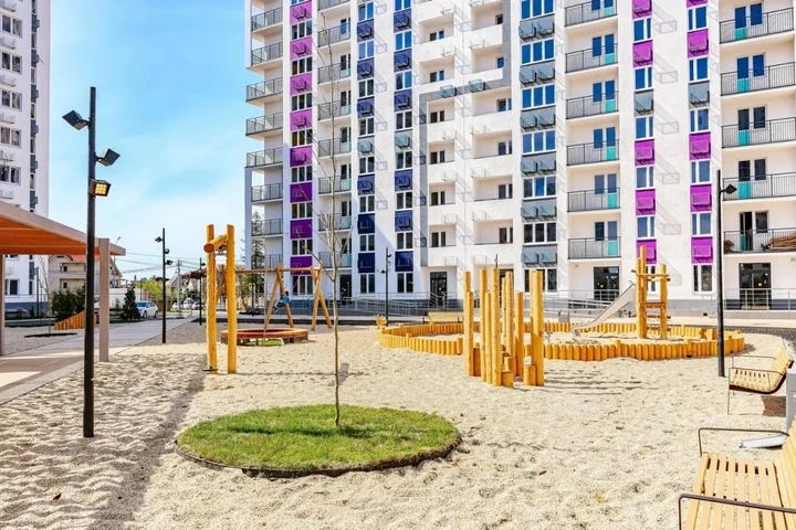 Сириус: Апартаменты More Rooms в ЖК Фрукты